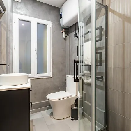 Appartamento Parisian Elegance Near The Louvre Parigi